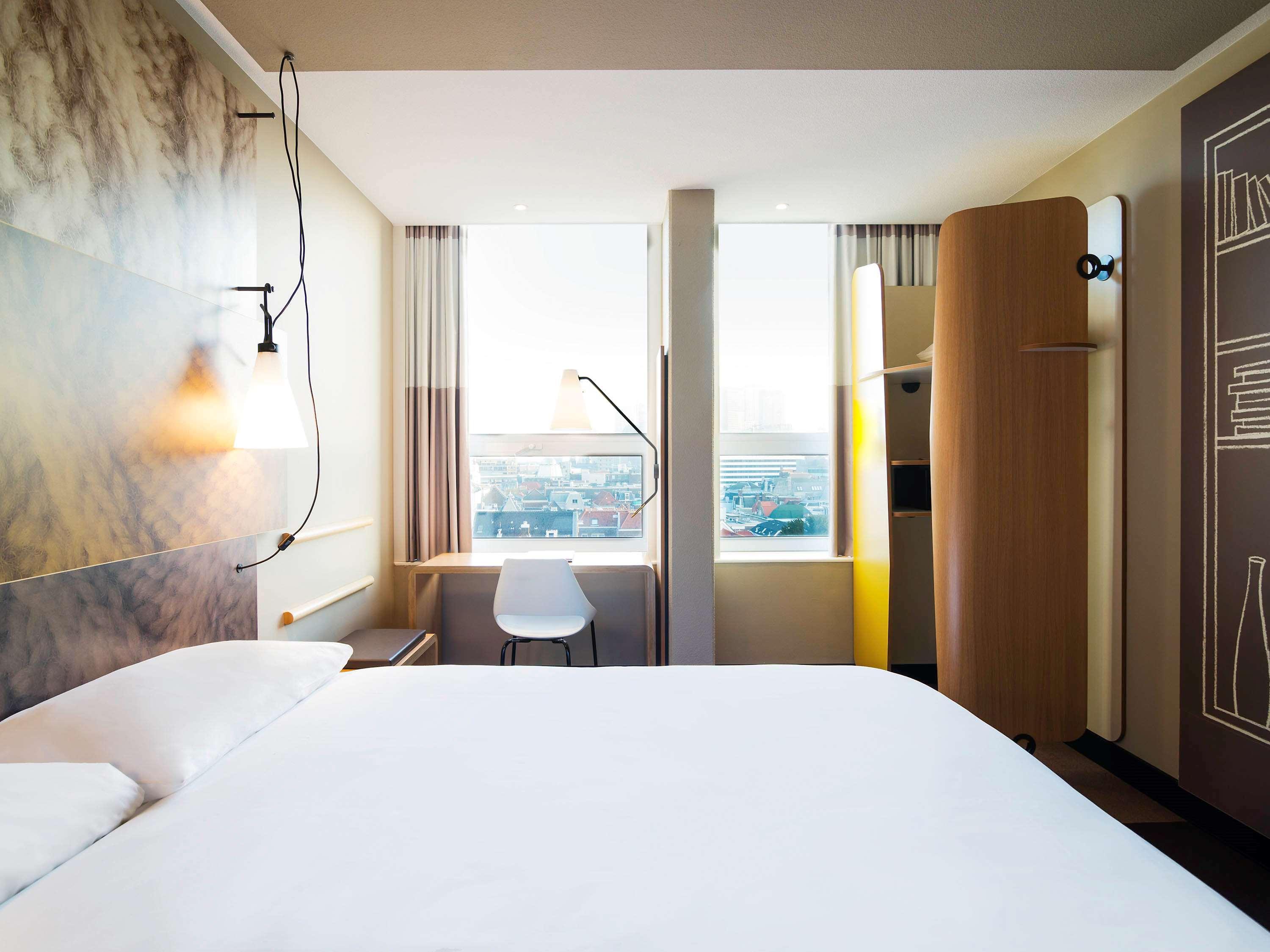 Ibis Den Haag City Center Exterior photo